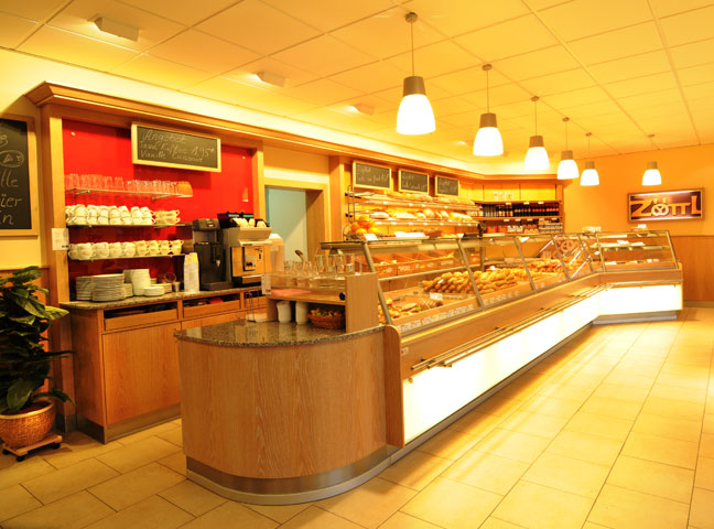 u4 Planungsb&uuml;ro, B&auml;ckerei & Caf&eacute; Z&ouml;ttl